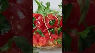 🍴🌿 Experience the magic of Cretan cuisine with Elissos Travelling Philosophy! 🌿🍴