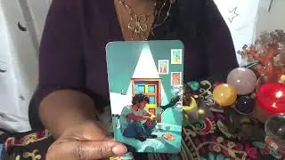 (В воздухе) Прислушайтесь к своему сердцу, оно вас направляет. Декабрь 2025 года.