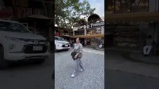 Я собиралась потанцевать, но вдруг почувствовала себя неловко и просто ушла 😄 #marlitaperez