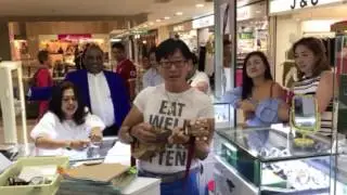 Buy and Sell Diamonds in Singapore. Voted No.1 Shop in Singapore.