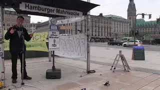 175. Hamburger Mahnwache-03 | Sven &uuml;ber Syrien