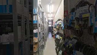 Warehouse for Spal and ThermoKing Parts