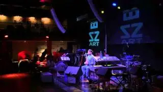 Daniel March - Nina - &agrave; Bizz'Art