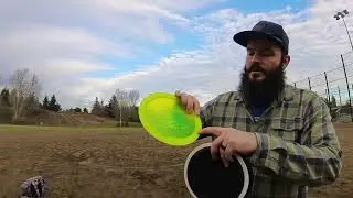 Clash Discs Vanilla vs MVP Wave. Feat. Innova Monarch (Aging Am's Arsenal)