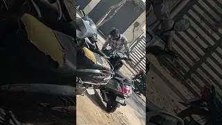 KTM rc 200 (vs)hero cd ￼￼deluxe bike engine service #shortvideo #ktm vs #hero @vishalchoudhary676