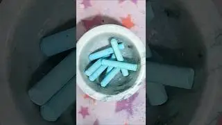Satisfying School Chalk Crushing ASMR 🤤 #schoolchalk #schoolchalkasmr #satisfying #asmr