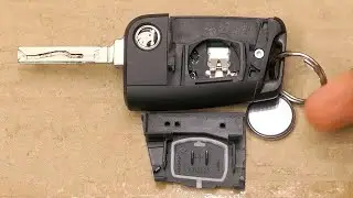 Замена батарейки в ключе для автомобилей &Scaron;koda, VW, Audi, Seat.