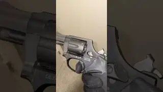 Revolver Dry Fire? 🤨 #everydaycarry #pewpew #edc