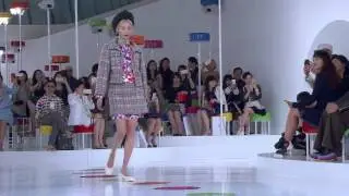 141 Cruise 2015 16 CHANEL Show   First Look