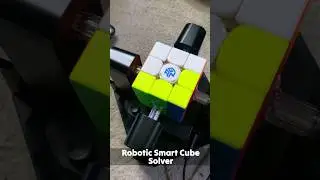 cool robotic rubik's cube solver 😎 #shorts