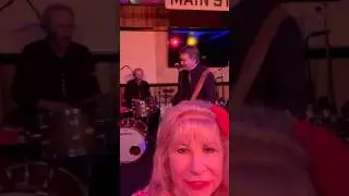 Diane Gregory & MainStreet Man, I Feel Like a Woman #livemusic #singer #dancing #countrymusic #band