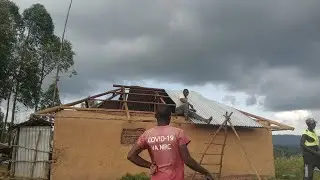 CHANGING THE ROOFING AT LADY MAUREEN 