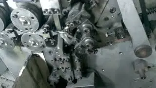 Incredible Automatic Spring Making Industrial CNC Machine ( sản xuất l&ograve; xo CNC tốc độ cao )