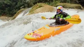 World Record Kayaking Run at Rio Santo Domingo | Chasing Niagara