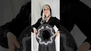I want my hair look like this in real life🤍🖤 #gothicfashion #gothfashion #modernvictorian #witchyg