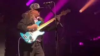 Jesus Coomes bass solo - Fillmore SF - 12/10/21