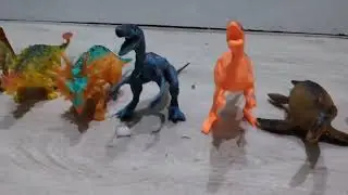 Dinosaur size comparison toy 