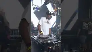 Mike Dunn @ Terry Hunter at 51st State Festival 2022