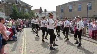 Hammersmith Morris Men - Upton (video 2568)