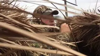 Fishing and Hunting the North Country S1 E8 Hunting November Late Migration Ducks