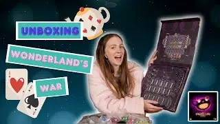 Unboxing Wonderland's War Board Game!