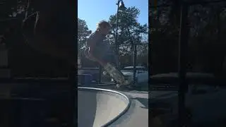 PIRATE JOHN SMACKIN THE LIP #skateboarding #shorts