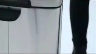 simplehuman semi-round bin from Diamond Bathrooms