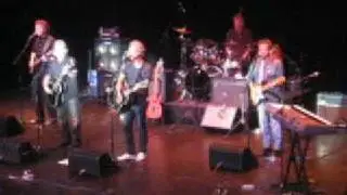 America performing the Beatles 