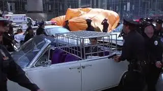 Inspector Gadget (1999) - Scolex is Arrested