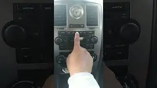 HOW TO EJECT A CD FROM VEHICLE CD PLAYER..#mechanic #car #automobile #automotive