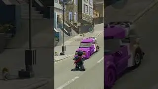 Impressive Character Customization in Lego City Undercover