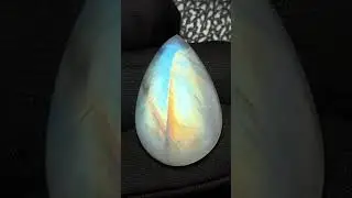 Attractive rainbow flash moonstone cabochon #moonstone #love #wholesale #growth #gemstone #support