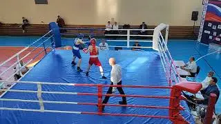 бокс в городе Находка на ринге Тюфтин Степан
