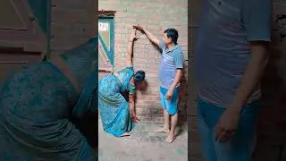 crazy husband & wife😍funny videos😂😜90'S old Hindi song 🤪 90s love song 🤪#funny #comedy #couplegoals