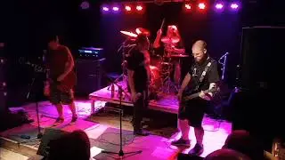 Warantee -  God Was Never On Your Side - RAMONES - live@Wakuum