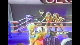 SUGAR 1st MASK APPEARANCE CALIFORNIA DOLL V HOLLYWOOD VINE STREETGALS MALIBU POWW GLOW WRESTLING