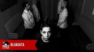 ⚫️  BLUAGATA - Resti Qui (Official Video)