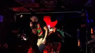 FourFace - Puteiro em João Pessoa / Palhas do Coqueiro