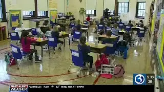 Lamont proposes cell phone ban, free breakfast for all Connecticut students