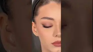 Easy glam eye makeup tutorial eyeshadow #ytshorts #shorst #shoes #makeup #beautiful #beauty #glameye