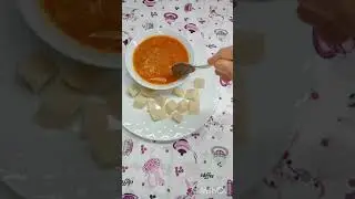 Spicy chicken soup with  boiled flour / Arabaşı soup