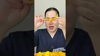 Dried mango slices with salt and chili #lemhayanvat #food #snackreview #cuisine
