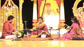 Roopa Mahadevan sings Bhuvini Dasudane (in Sriranjani Raga) at the Cleveland Aradhana -April 2009