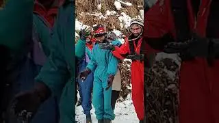 Solang valley Manali today || playing with snow #manali #solangvalley #snowfall #funtime