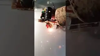 Flash capacitor discharge in slow motion  DO NOT TRY THIS AT HOME