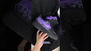 Hand-painted lightning bolts #sneakerart #customsneakers #lightning #customaf1 #glow #painting