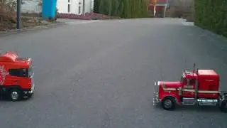 Tamiya Scania R470 Highline orange und King Hauler rot Rungenauflieger mit Holzladung HD