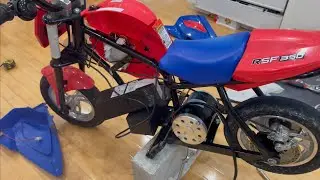 Razor RSF350 оснащена НОВЫМ двигателем 36 В 1000 Вт; Как он устанавливается; Заставьте его работать!
