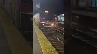 MBTX Hsp46 #2035 arriving at back bay station