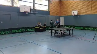N.Scharwat (TTF B&ouml;nen, 1969 TTR) - M.Manevich (TTC Herne-V&ouml;de, 1922 TTR) - NRW-Liga Saison 2025/26
